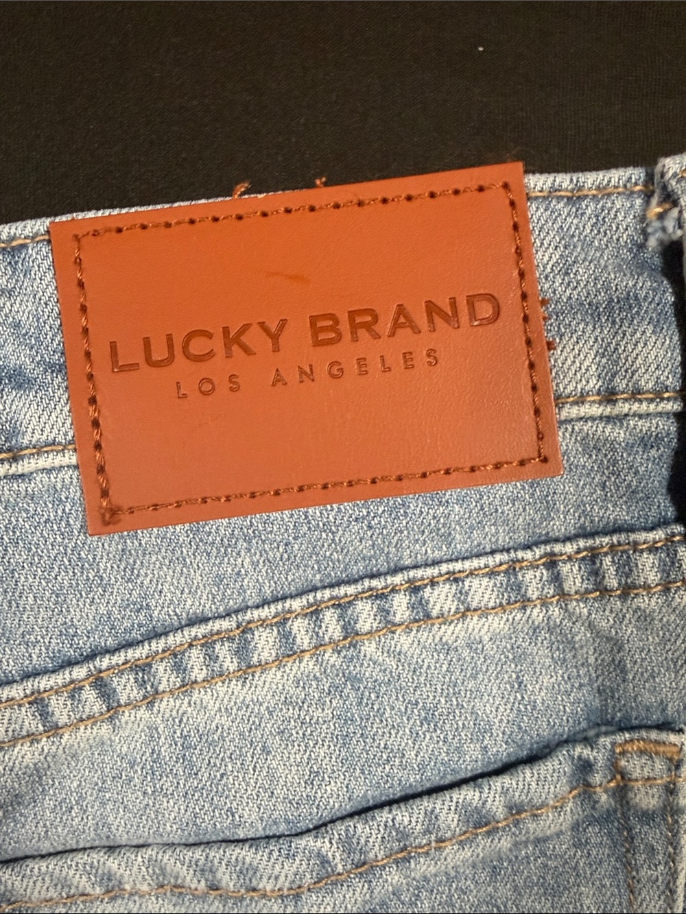 NWT Lucky Brand The Cut Off Distressed Denim Shorts Light Wash 6/28 - Picture 5 of 10